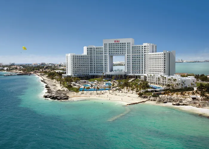  Riu Palace Peninsula